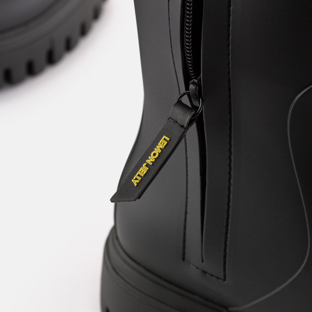 *FINAL SALE*Cora - Black Matte