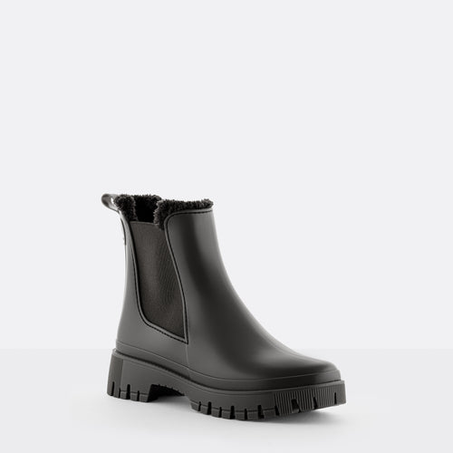 Wren- Black
