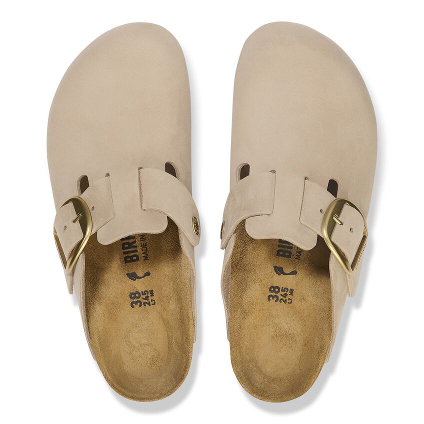 Boston Big Buckle - Sandcastle Nubuck||Boston à grosse boucle - Nubuck sable