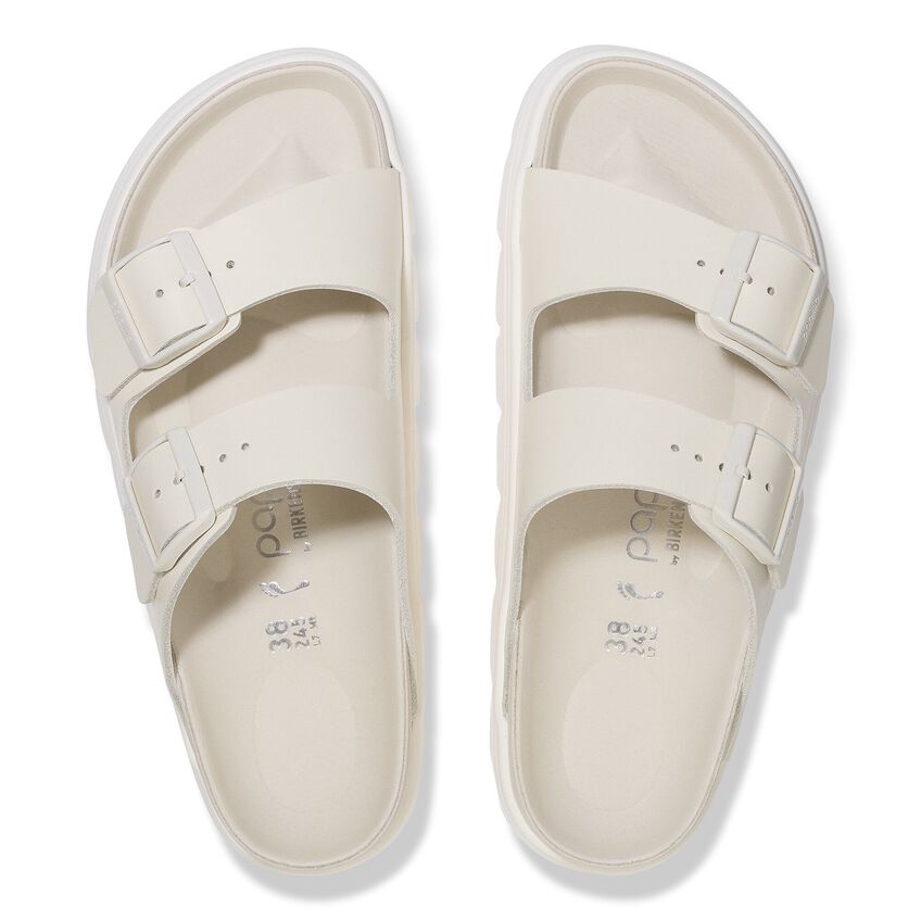 Arizona Chunky Exquisite - Eggshell Leather||Arizona grosse semelle raffinée - Cuir coquille d'oeuf