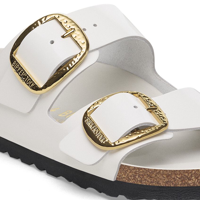 Arizona Hammered Big Buckle - Antique White High Shine Leather||Arizona grosse boucle martelée - Cuir verni blanc antique