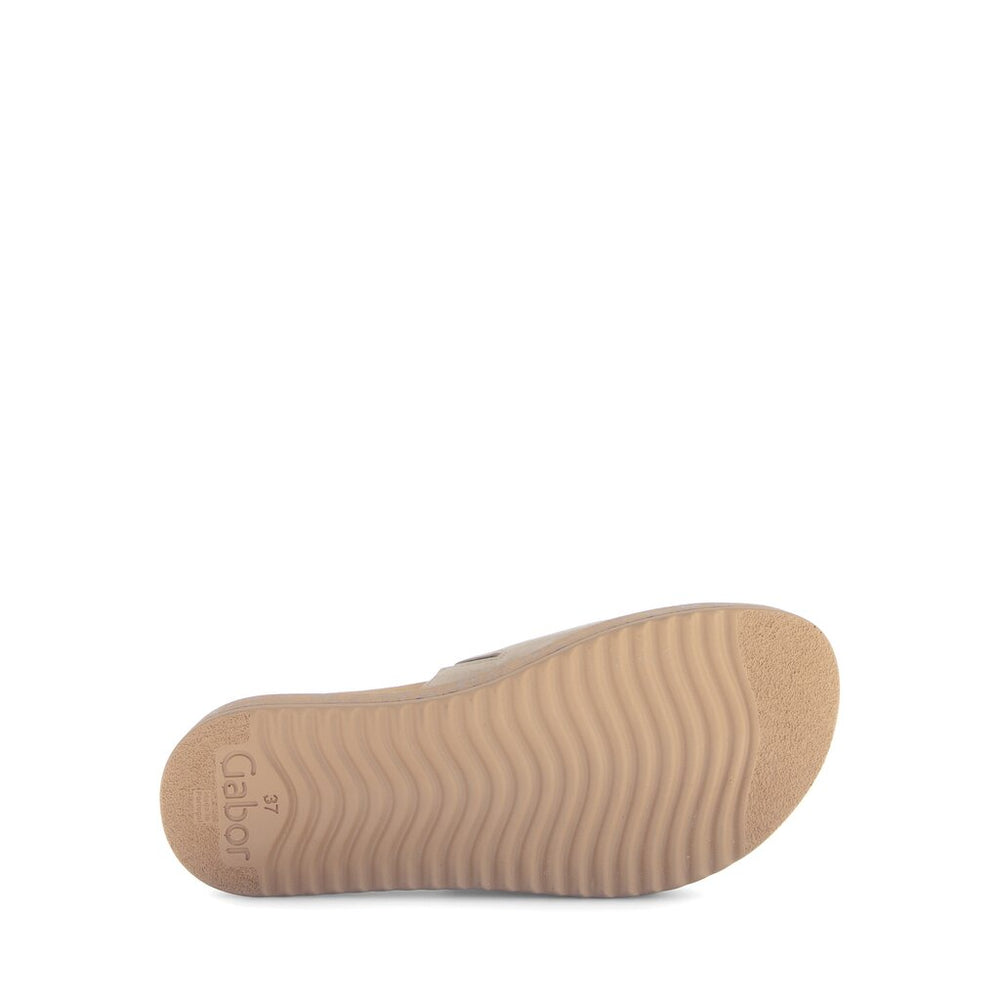 63.760.12 - Beige Suede||63.760.12 - Suède beige