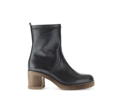 72.851.57 - Black Leather||72.851.57 Cuir noir