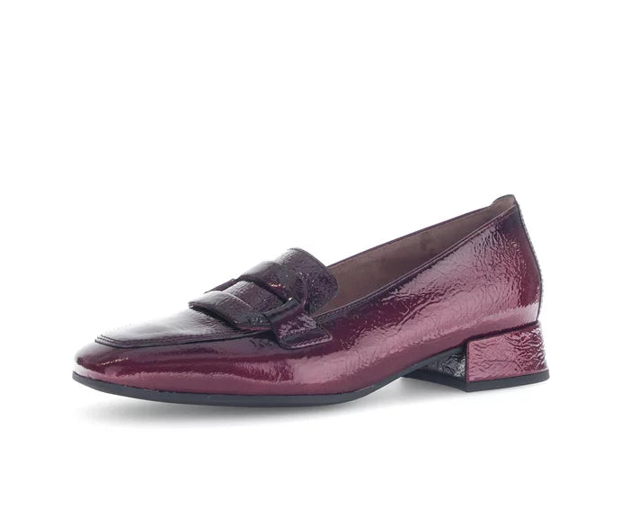 75.261.95 - Red Patent Leather||75.261.95 Cuir verni rouge