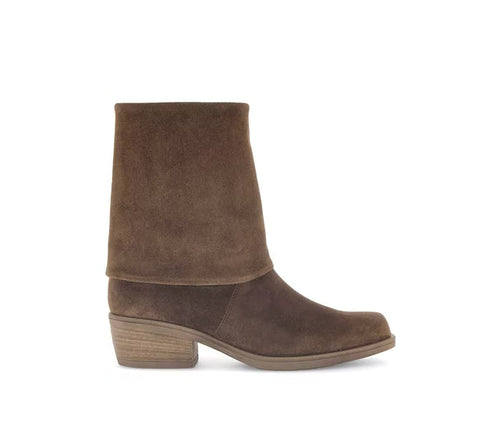 75.915.18 - Brown Suede||75.915.18 Suède brun