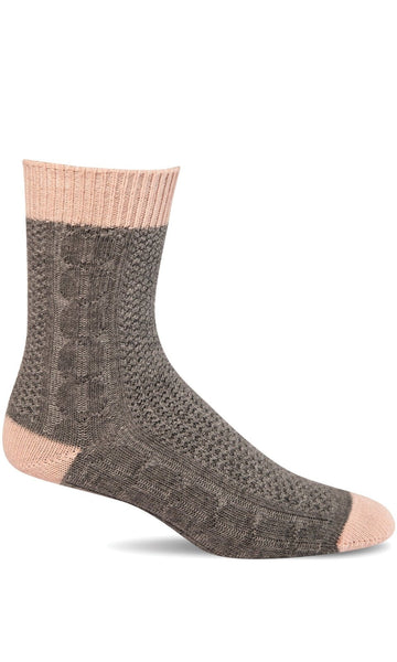 Chunky Cable Crew Women - Light Grey Essential Comfort
