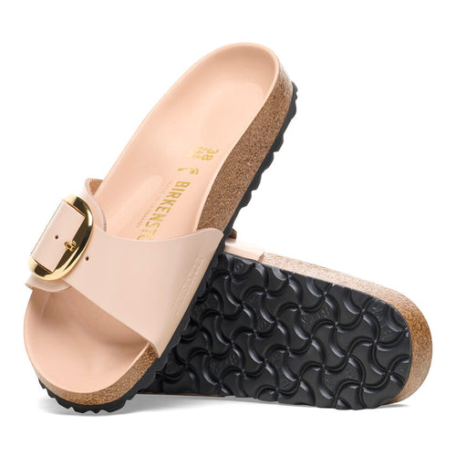 Madrid Big Buckle - New Beige High Shine Leather||Madrid Big Buckle - Cuir verni nouveau beige