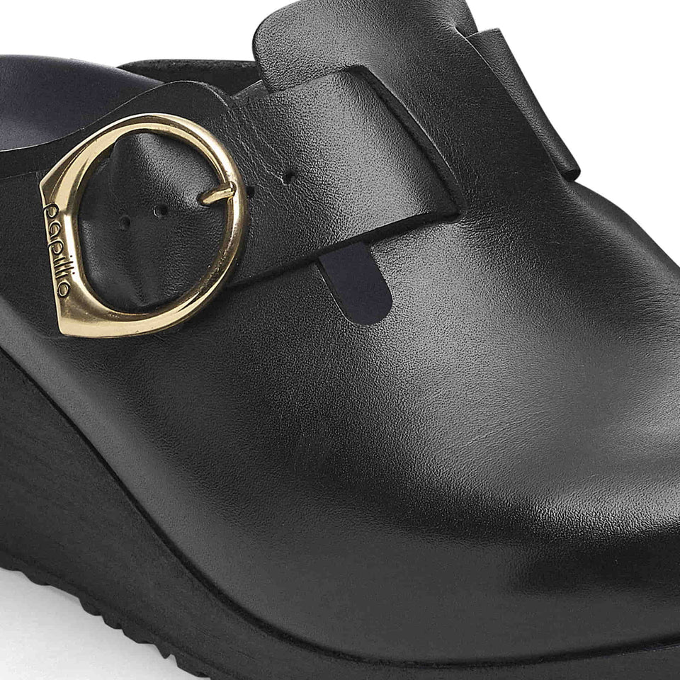 Fanny - Black Leather||Fanny - Cuir noir