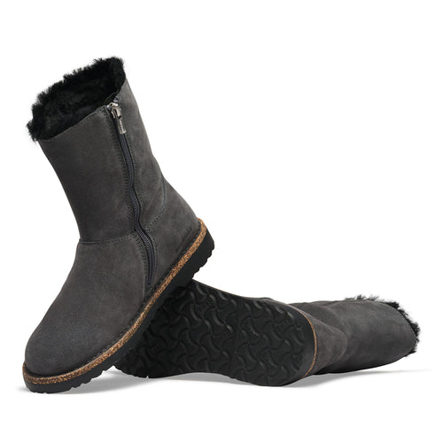 Uppsala Zip - Charcoal Suede Shearling||Uppsala Zip - Suède fourrure charbon