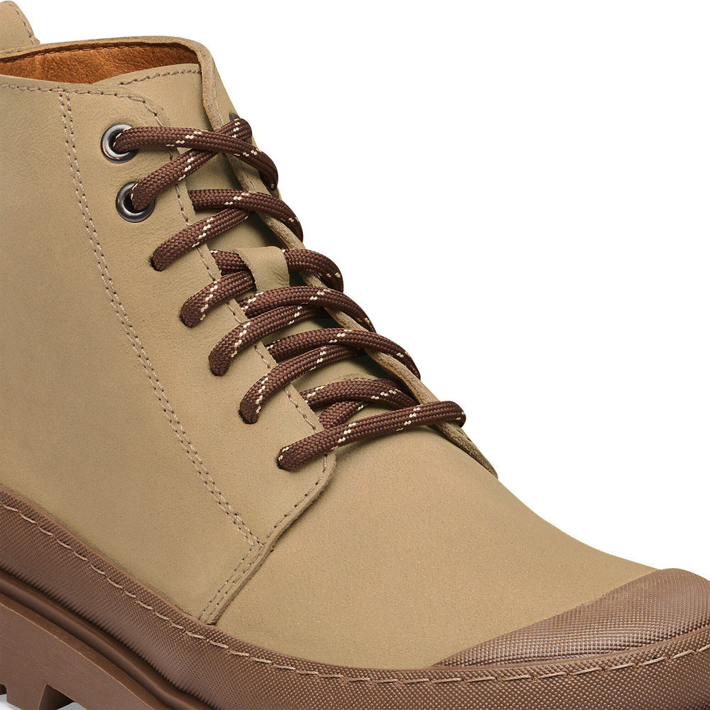 Prescott Lace - Tabacco Brown Oiled Leather||Prescott lacée - Cuir huilé brun tabac