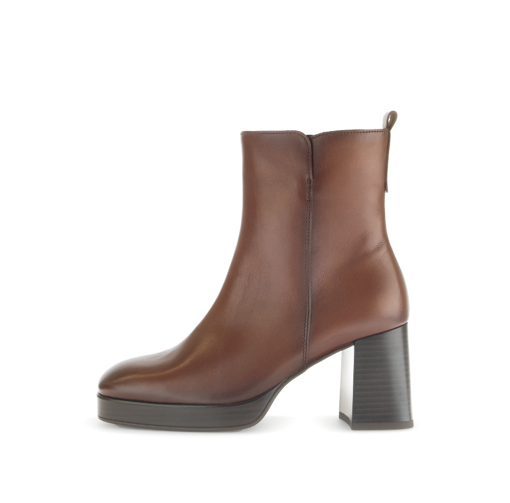 55.710-24 - Brown Leather||55.710-24 - Cuir brun