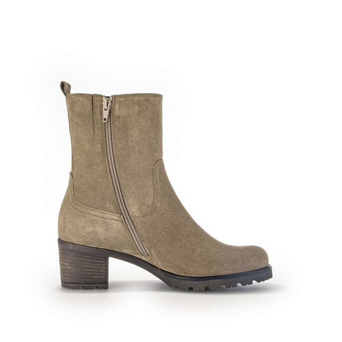 32.801-34 - Light Brown Suede||32.801-34 - Suède brun pâle