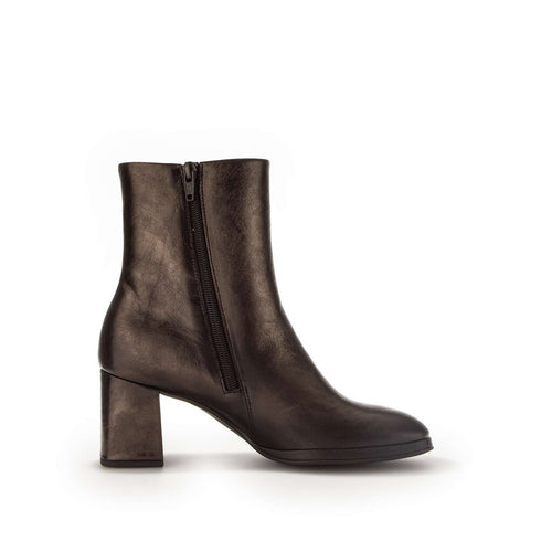 35.690-68 - Brown Leather||35.690-68 - Cuir brun