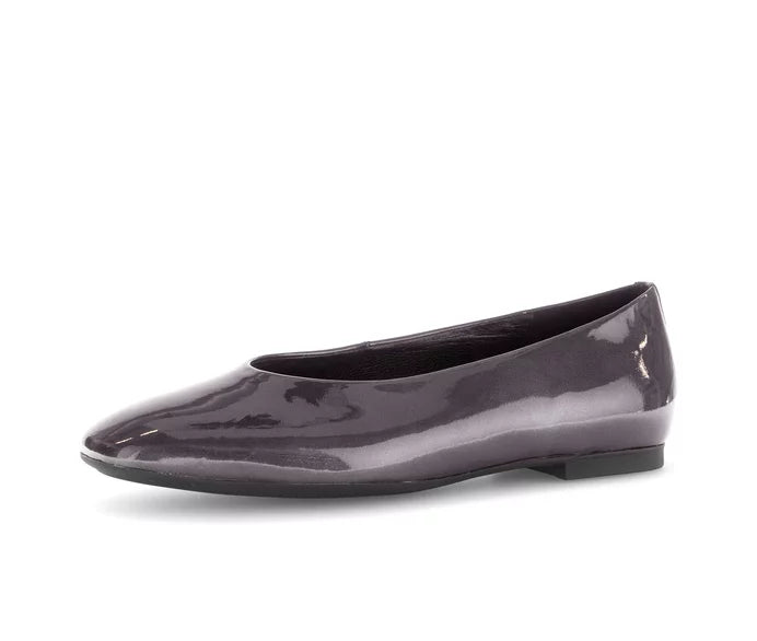 74.140.99 - Grey Patent Leather||74.140.99 Cuir verni gris