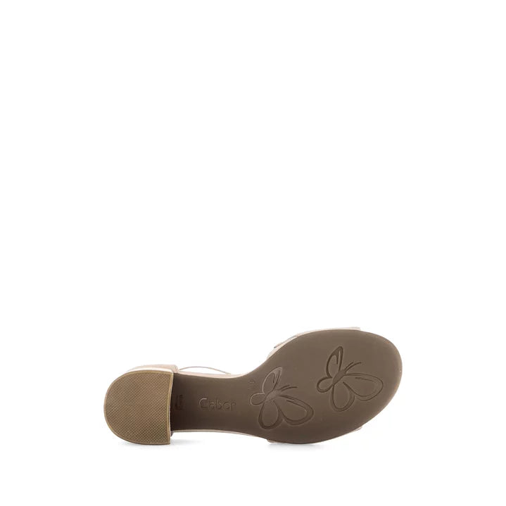 82.902.33 Sandal - Beige Suede||82.902.33 Sandale - Suède beige
