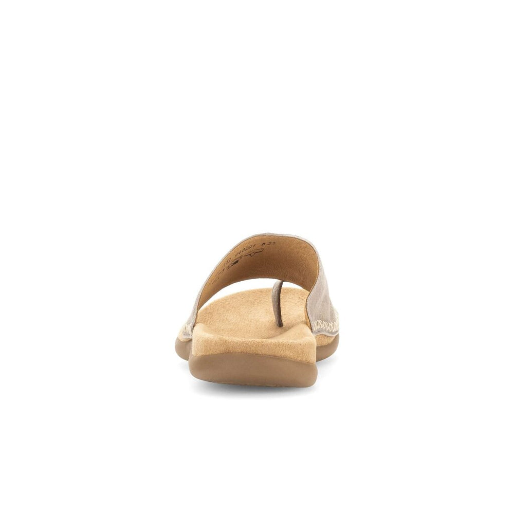 83.700.62 Sandal - Beige Leather||83.700.62 Sandales - Cuir beige