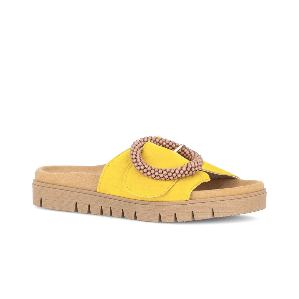 83.745.10 Sandal - Yellow Suede||83.745.10 Sandales - Suède jaune