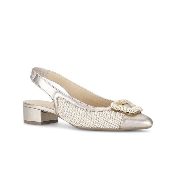 81.526.42 Slingback - Metallic Beige||81.526.42 Escarpins à bride arrière - Beige métallique