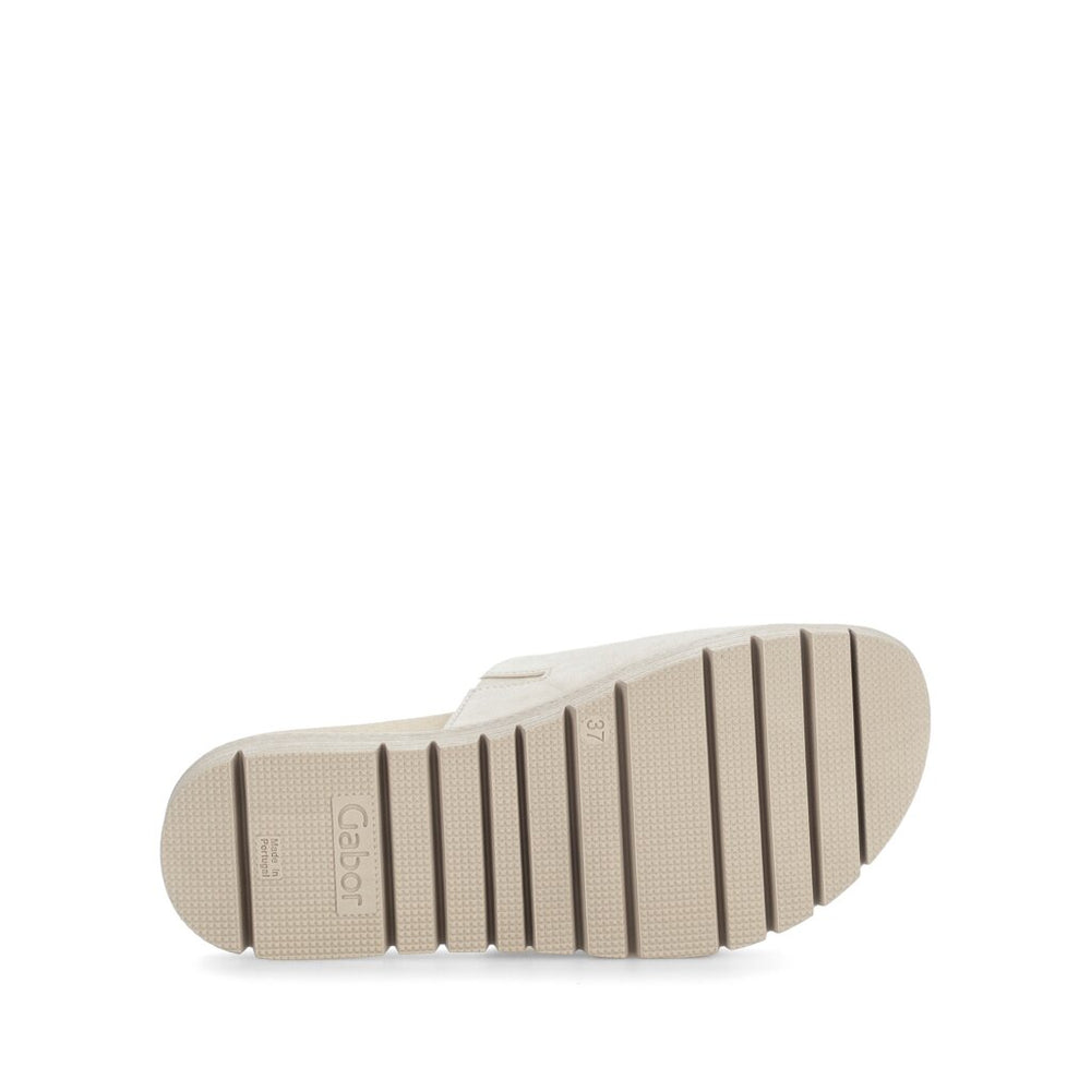 83.742.22 Sandal - Beige Leather||83.742.22 Sandales - Cuir beige