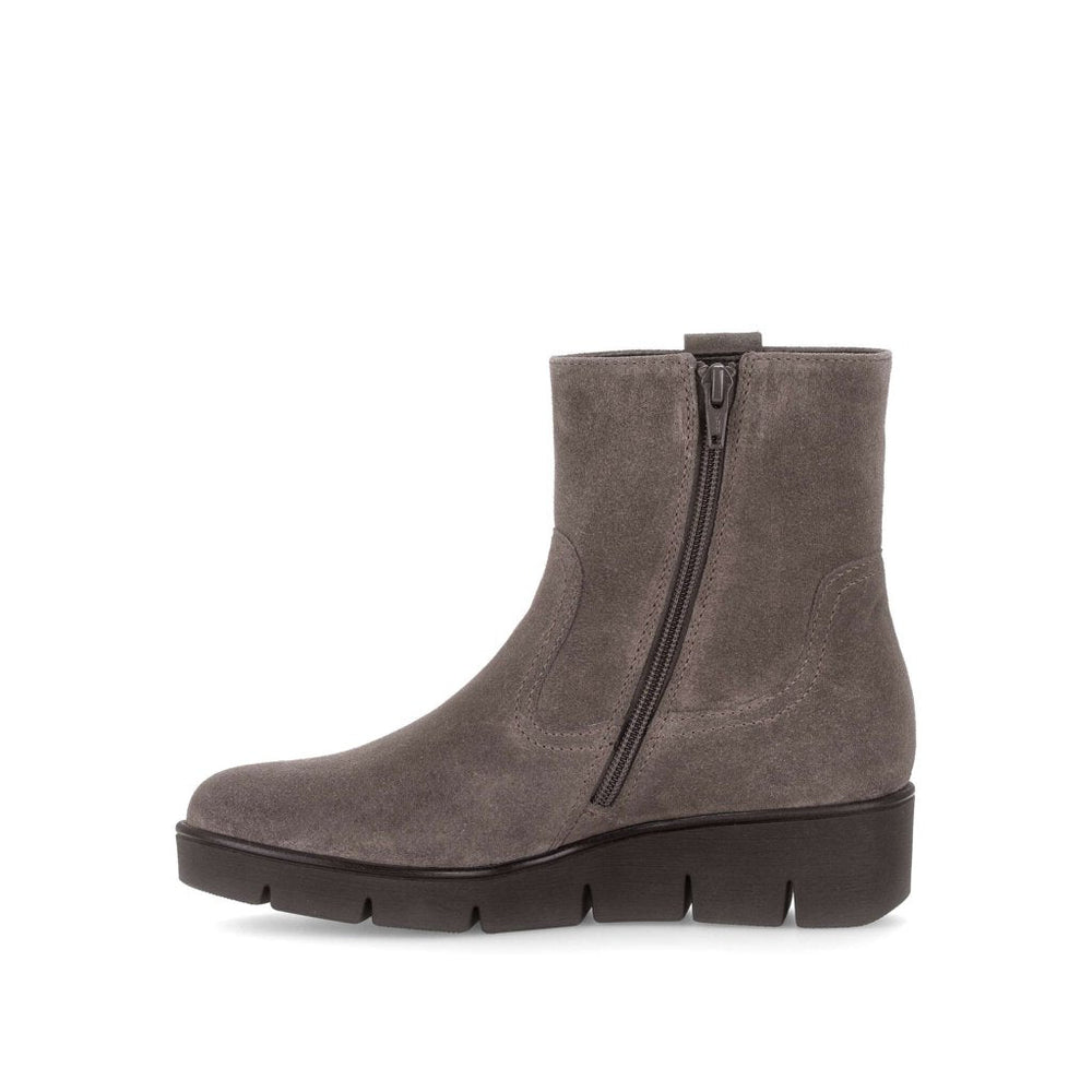 Tina - Grey Suede||Tina - Suède gris