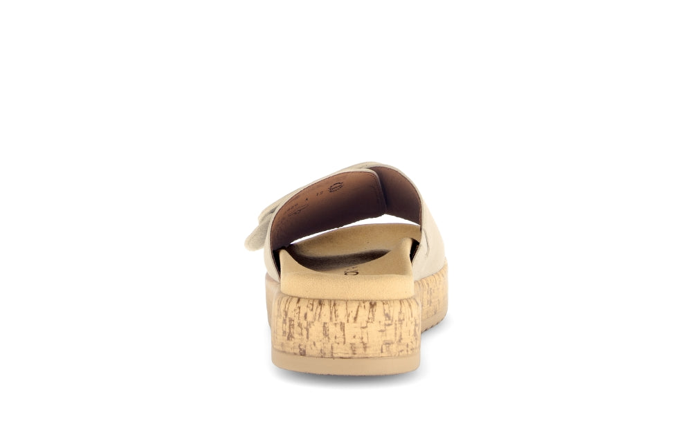 83.760.12 Sandal - Beige Suede||83.760.12 Sandales - Suède beige