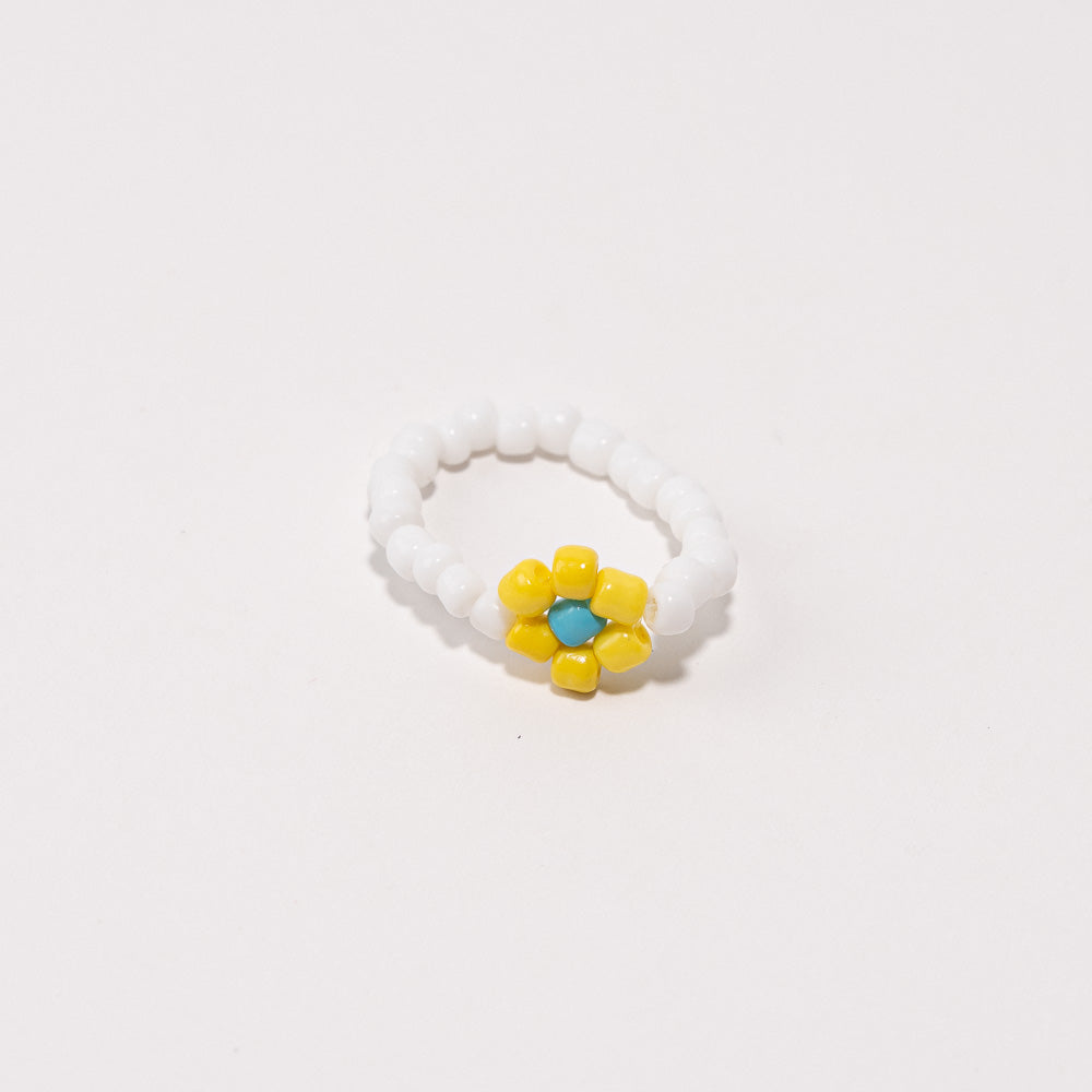 Beaded Shoe Charm - White||Breloque pour chaussures en perles - Blanc