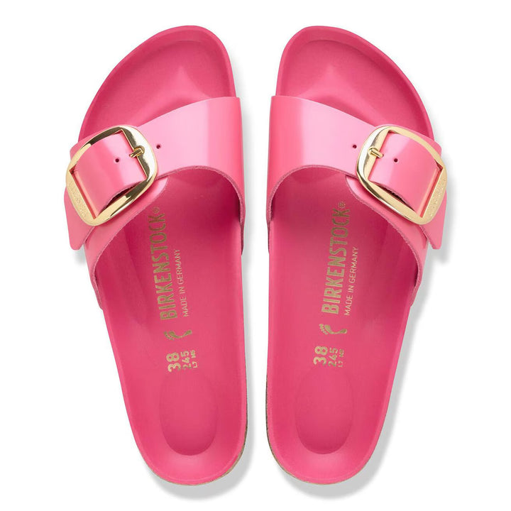 Madrid Big Buckle - High Shine Fuchsia Tulip Leather||Madrid Big Buckle - Cuir brillant fuchsia tulipe