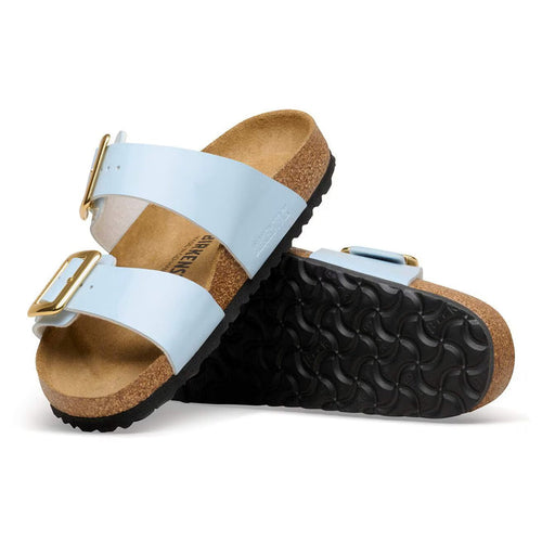 Sydney Luxe Buckle - Baby Blue Patent Birko-Flor||Sydney à boucle luxueuse - Birko-flor verni bleu pâle