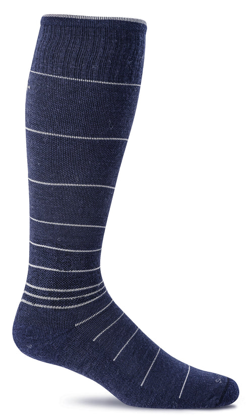 Circulator Men Knee-High - Navy Moderate Compression (15-20mmHg)