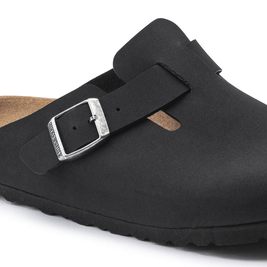 Vegan hot sale black birkenstocks