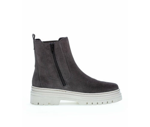 71720.19 - Pepper Suede